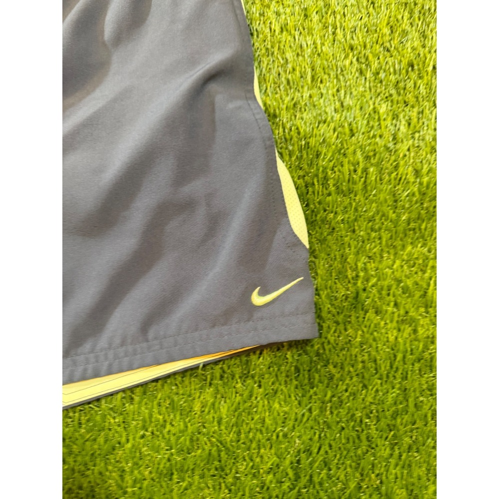 Nike Mens Swim Trunks Grey Neon Yellow Mesh Lined Board Shorts XL - Picture 2 of 7